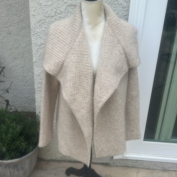 LOFT Sweaters - LOFT Women's Beige Shawl Collar Wool Bland Open Front Sweater Size S
